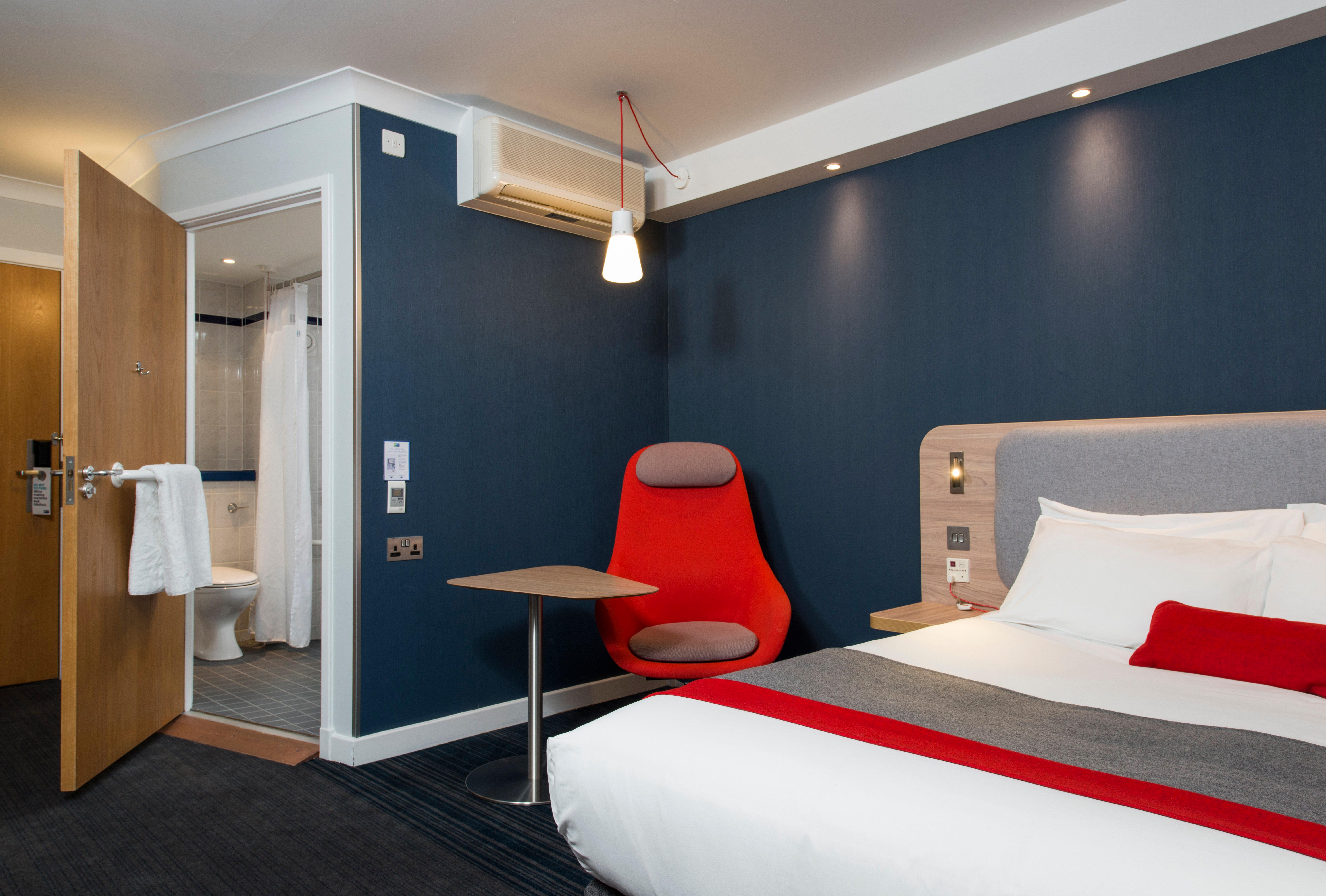 Holiday Inn Express London - Dartford By Ihg Exterior foto
