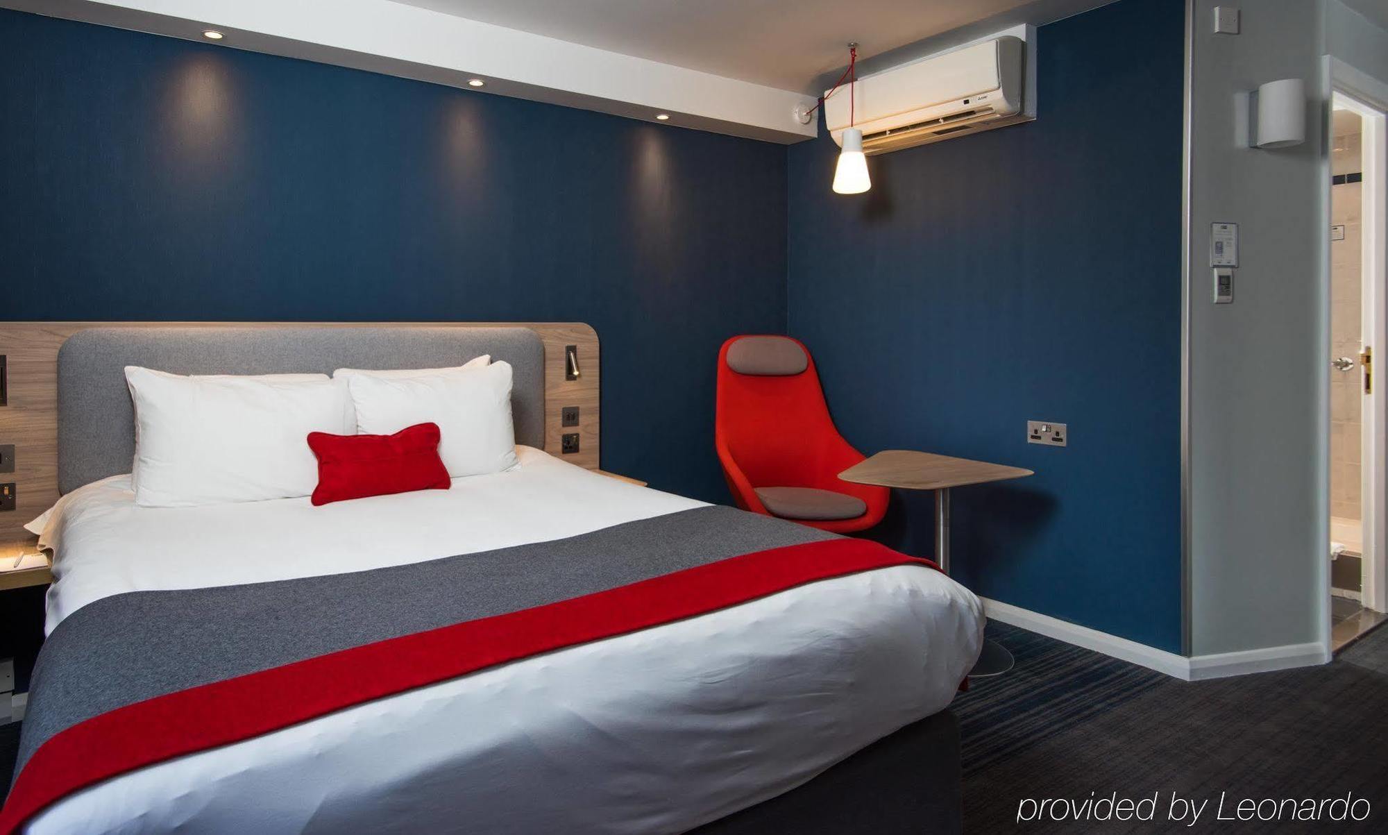 Holiday Inn Express London - Dartford By Ihg Exterior foto