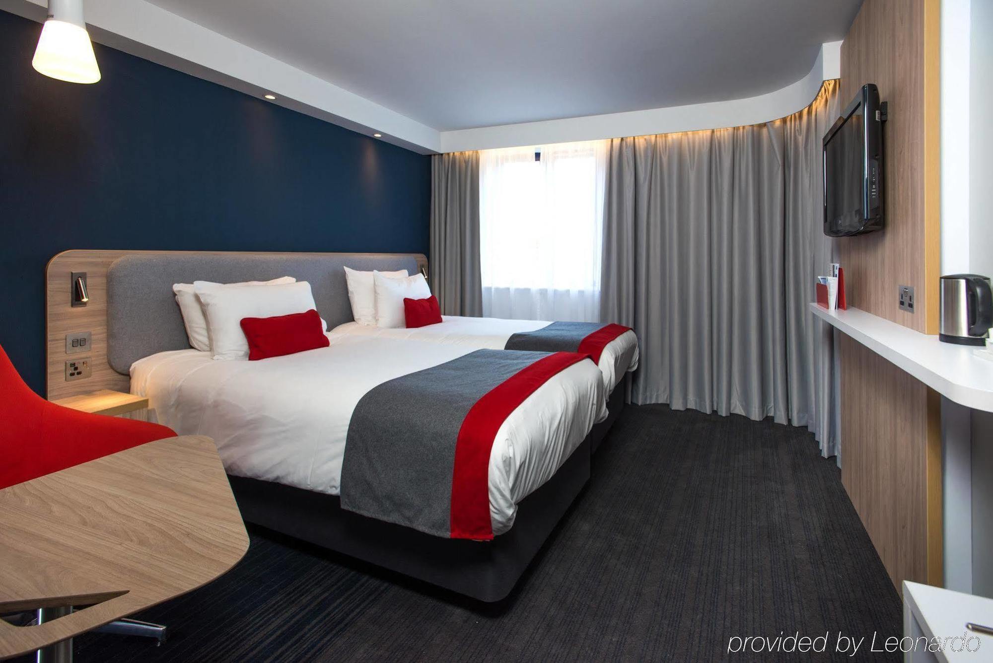 Holiday Inn Express London - Dartford By Ihg Exterior foto
